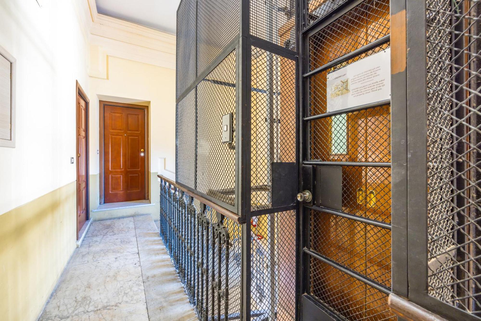 Duomo Grand Family Loft Daire Napoli Dış mekan fotoğraf